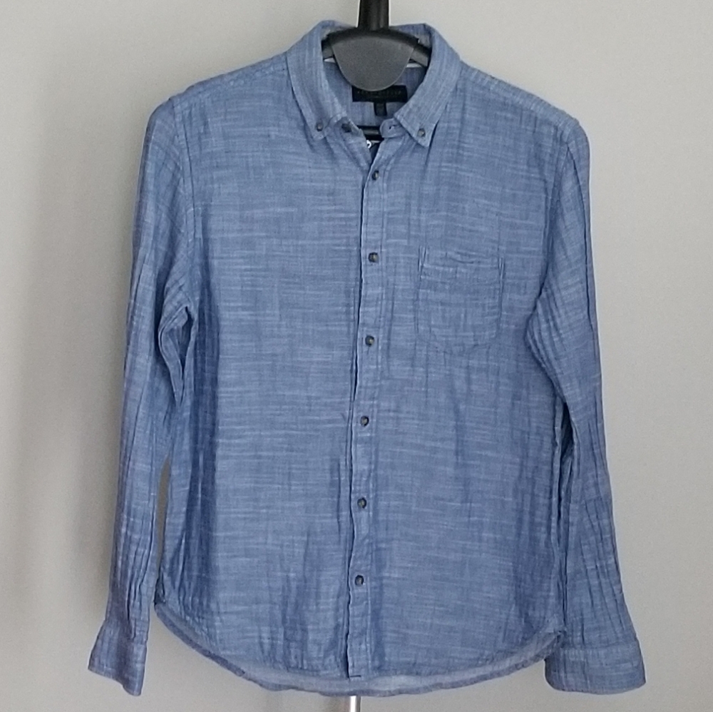 Aeropostale Chambray Button Down Shirt